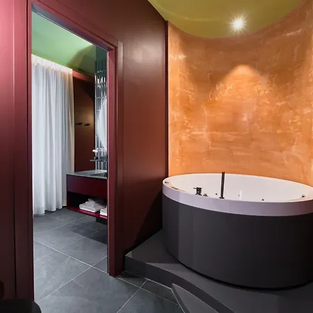 San Giovanni Luxury Pensión *
